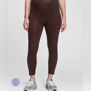Gap fit power recycled polyester maternity leggings leopard print size small EUC